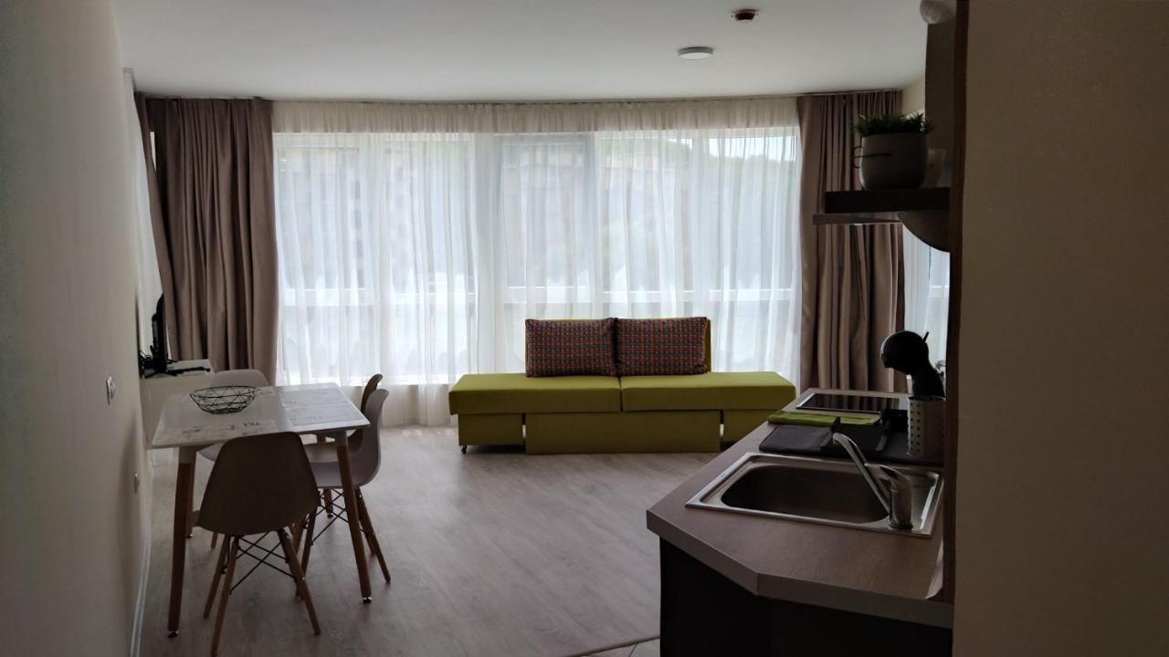 Aparthotel Happy Πριμόρσκο Εξωτερικό φωτογραφία