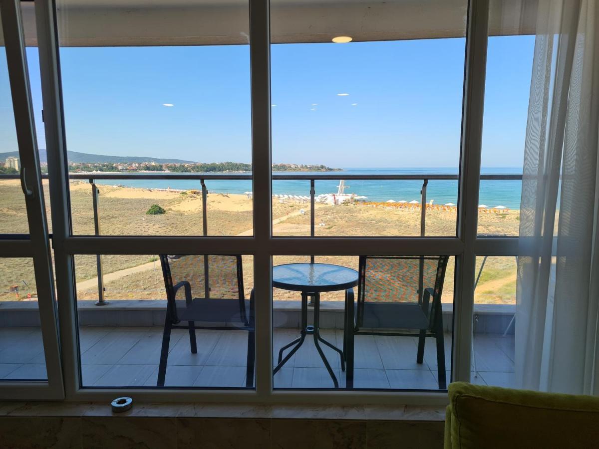 Aparthotel Happy Πριμόρσκο Εξωτερικό φωτογραφία