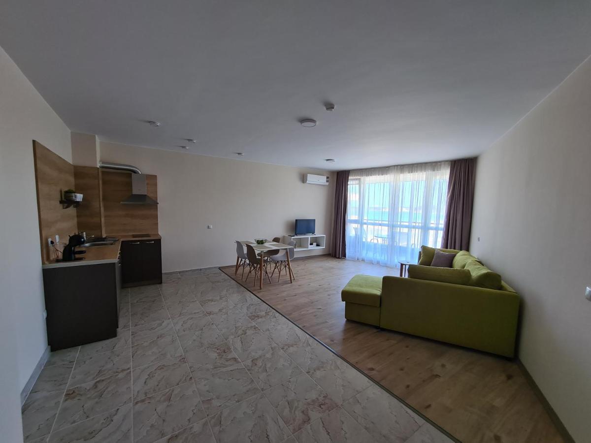 Aparthotel Happy Πριμόρσκο Εξωτερικό φωτογραφία