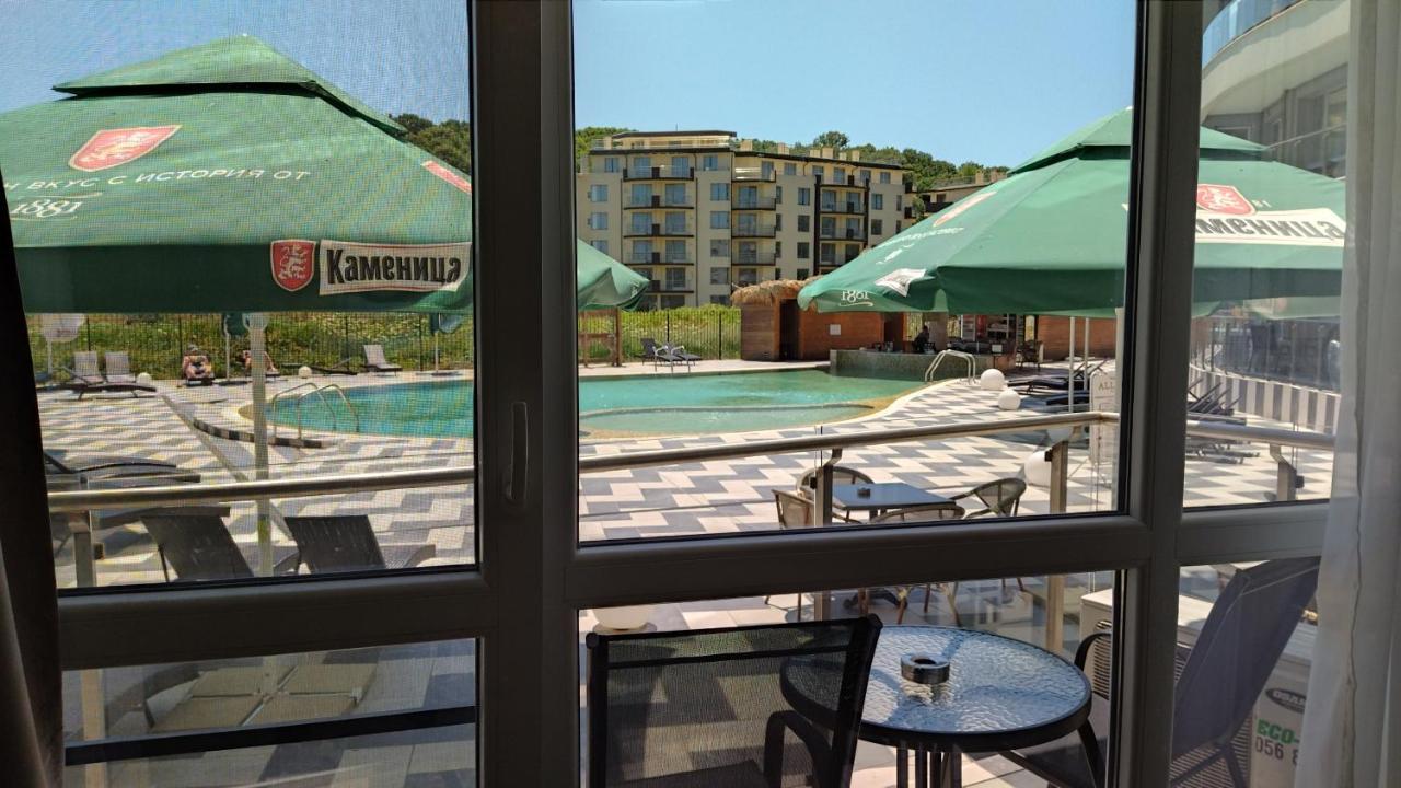 Aparthotel Happy Πριμόρσκο Εξωτερικό φωτογραφία