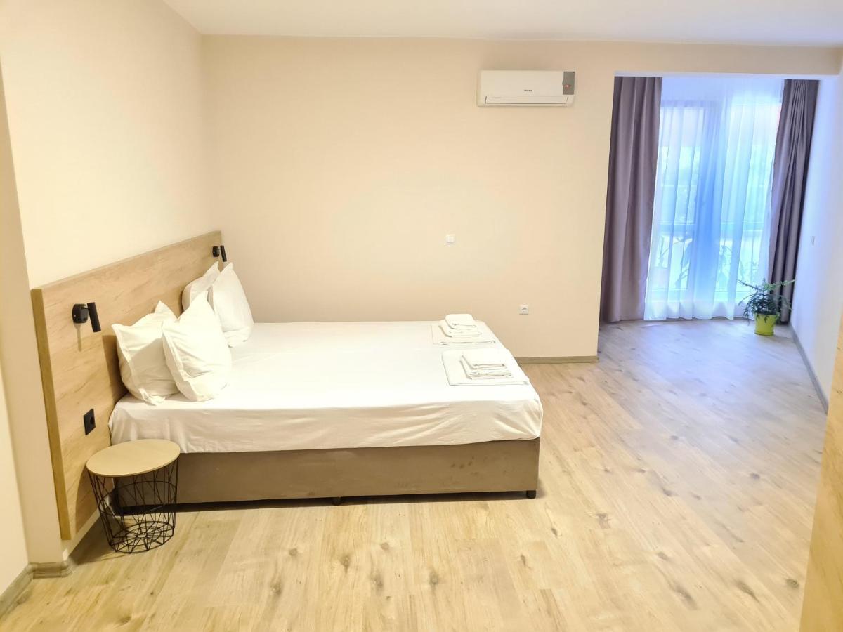 Aparthotel Happy Πριμόρσκο Εξωτερικό φωτογραφία